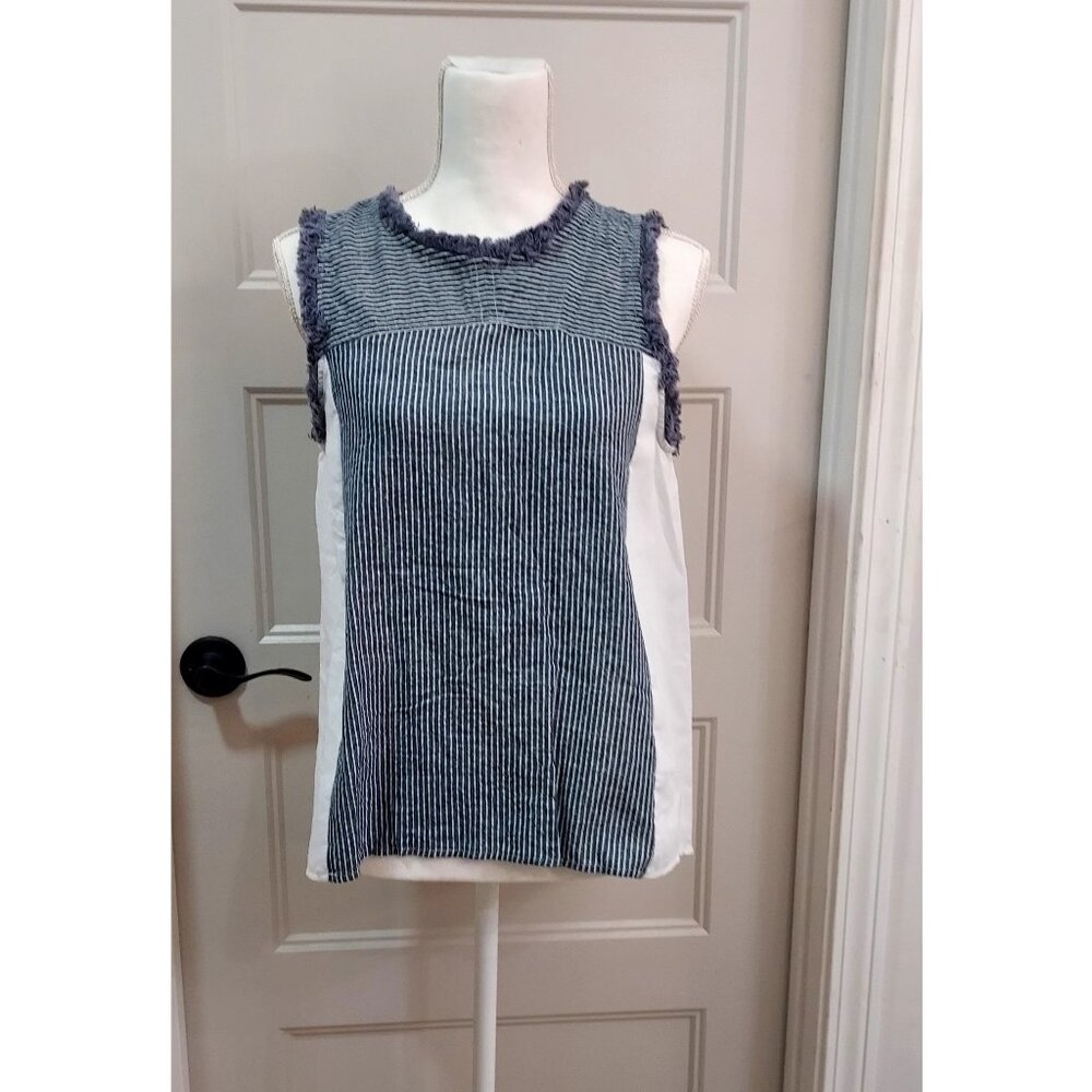 Doe & Rae_M _used_white with blue and white stripes_sleeveless